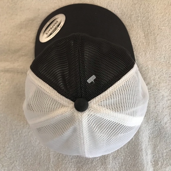 Yupoong for Vail, Colorado Adjustable Grey & White Mesh SnapBack Baseball Cap - Picture 8 of 14